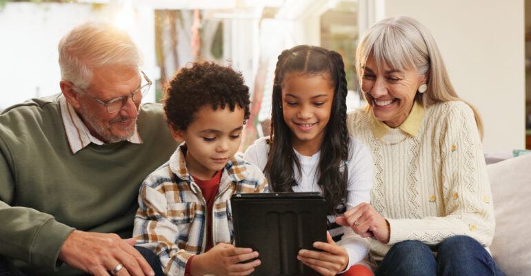 Helping Families Navigate Youth Digital Wellbeing